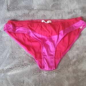 NWOT ARAKS AARON MID-RISE PANTY, SIZE:MEDIUM